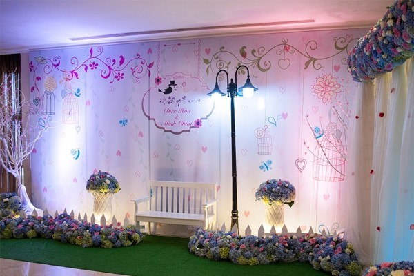 Mẫu backdrop đẹp cho đám cưới