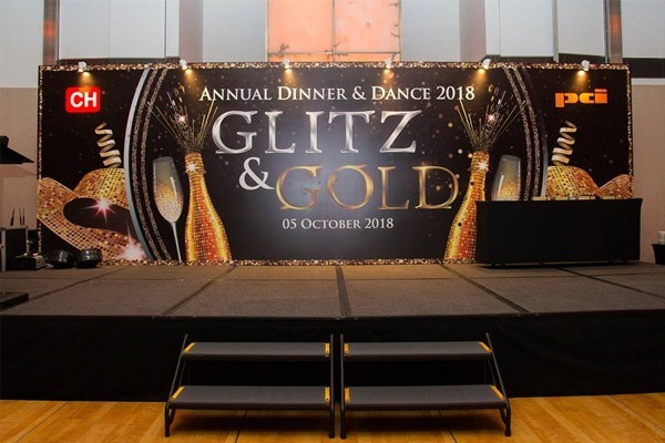 Mẫu backdrop sự kiện chuyên nghiệp