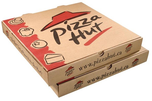 In hộp carton pizza