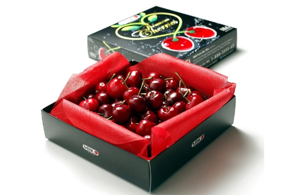 In hộp giấy đựng cherry