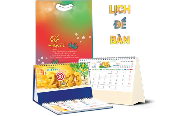 Mẫu lịch bàn gấp 3 2023 có ghi chú